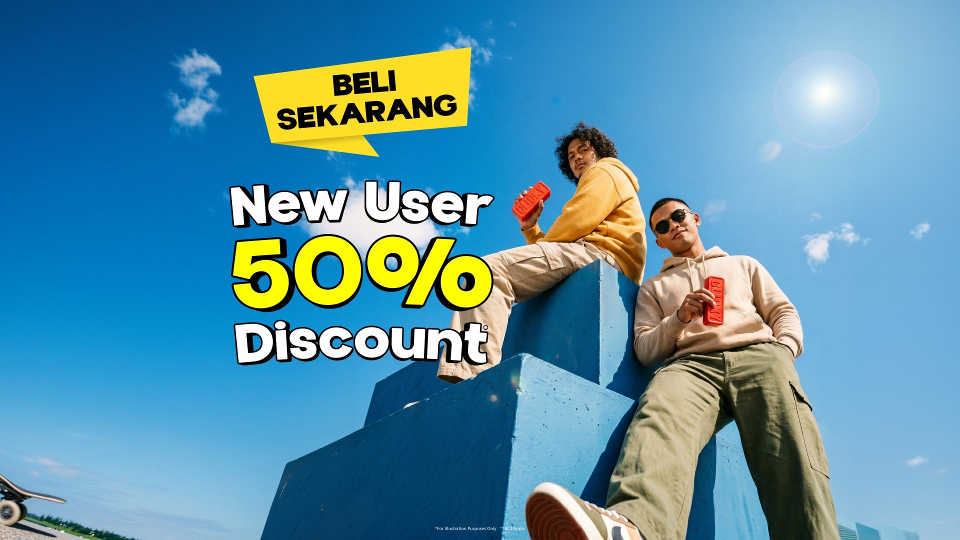 Two Malaysian holding Clicky Vape introducing New User Discount
